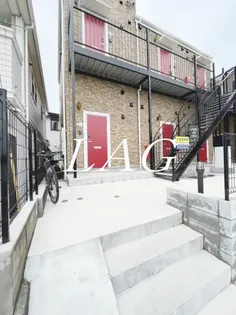 ハーミットクラブハウスAlesia長津田【2階】の外観