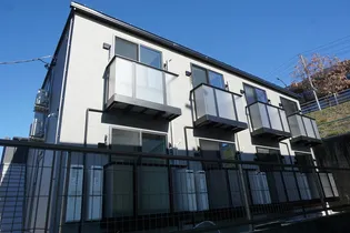 ルミナ旭ヶ丘【2階】の外観