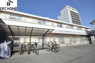 岡山県岡山市北区清心町【アパート】の外観