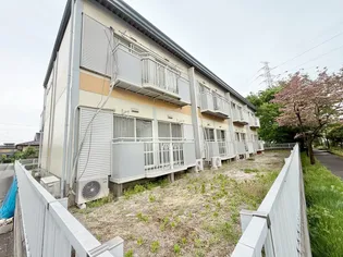 そよ風と新緑のファミールハイツの画像