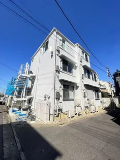 AMBERの画像