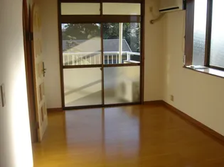 デルタール・デ・メゾン【1階】の居間