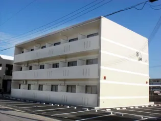 沖縄県沖縄市宮里4【マンション】の外観