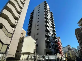 Urban Breeze 恵比寿【2階】の外観