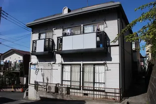 レーベンランド【2階】の外観