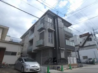 シャーメゾン深草【2階】の外観