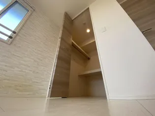 グランシャリオB棟【3階】の内装