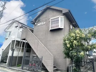 ユトリロ曳馬の画像