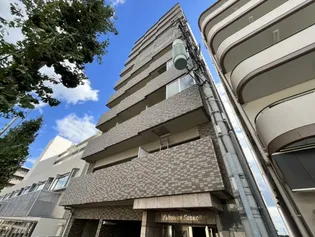 ファビュロウスSANKO【3階】の外観