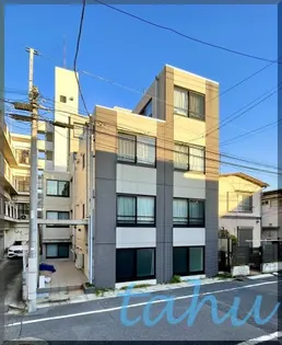 東京都新宿区西落合4【マンション】の外観