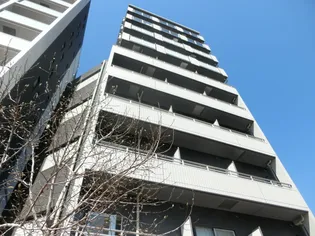 東京都新宿区中落合3【マンション】の外観