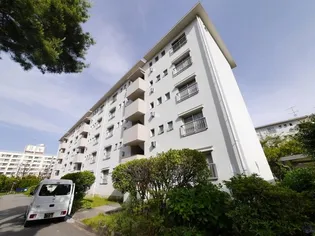 鈴蘭台第3団地6号棟の画像