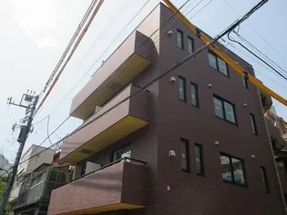 東京都新宿区南元町【マンション】の外観