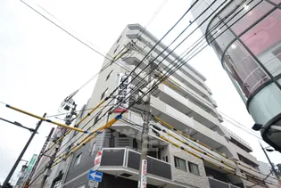 クリント ブライアントの画像