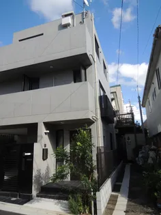 東京都世田谷区三軒茶屋1【マンション】の外観