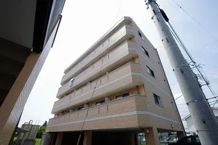 グラン・デ・エルバ【4階】の外観