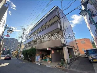 レトロ館【2階】の外観