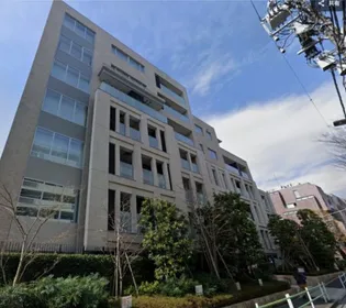 ザ・パークハウスグラン南青山【2階】の間取り