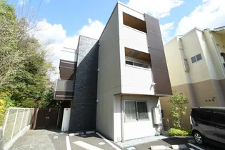 シャーメゾンSKIIIの画像