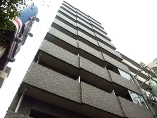 ファビュロウスSANKO【2階】の外観