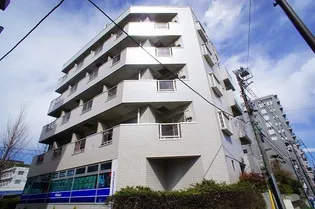 KAKUビルの画像