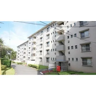 あやめ台団地3-12号棟【5階】の外観