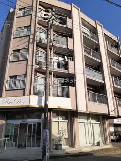 ラトゥール割塚【5階】の外観
