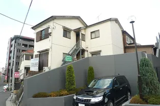 ホワイトレジデンス【2階】の外観