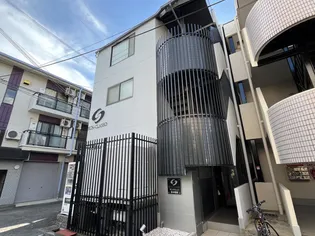 サンクラッソ 茨木駅前【2階】の外観