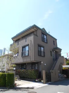 アヴェールメゾン【1階】の外観