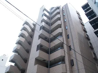 アルファ上杉の画像