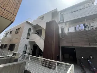 ヴィラ・ミナミII号館【2階】の外観