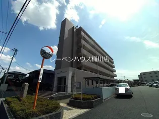 キューズ リヴィエールの画像