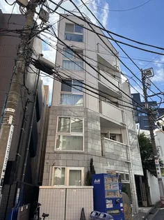 エミリールーダン【5階】の外観