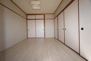都城第2パークマンション【3階】の内装