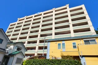 東京都青梅市河辺町1【マンション】の外観