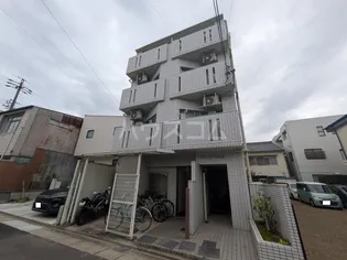 ジュネス平松の画像