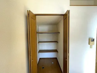 サンスポット・エムズ【2階】の内装