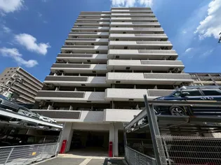 レジュールアッシュ梅田レジデンス【10階】の外観