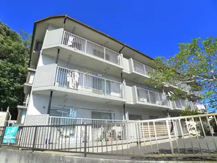 エスポワ-ルTIマンション【1階】の外観