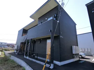 OPT4【2階】の外観