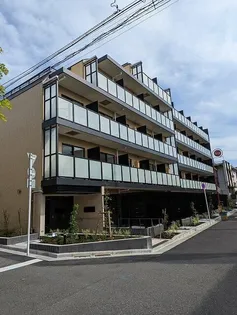 東京都中野区新井5【マンション】の外観