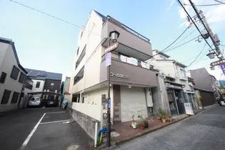コーポならまち【4階】の外観