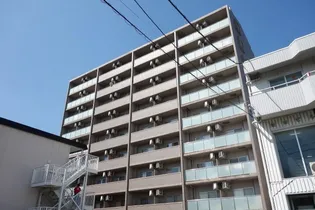 グローリ【8階】の外観