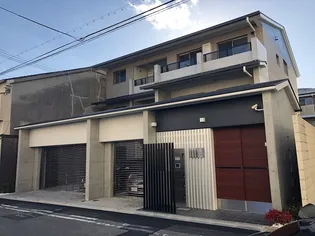 コンフォールパレ新町二条【2階】の外観