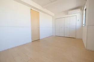 ピース・エテルナ A【2階】の内装