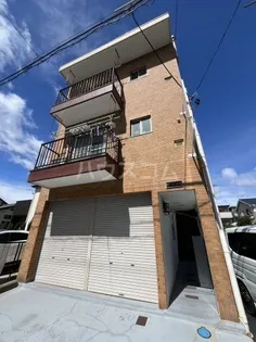 ステートルームビル【2階】の外観