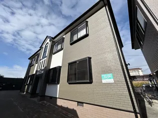 ロイヤルパーク新坂通弐番館【1階】の外観