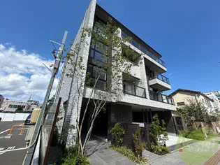 Camelot East【2階】の外観