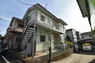 東京都多摩市和田【アパート】の外観